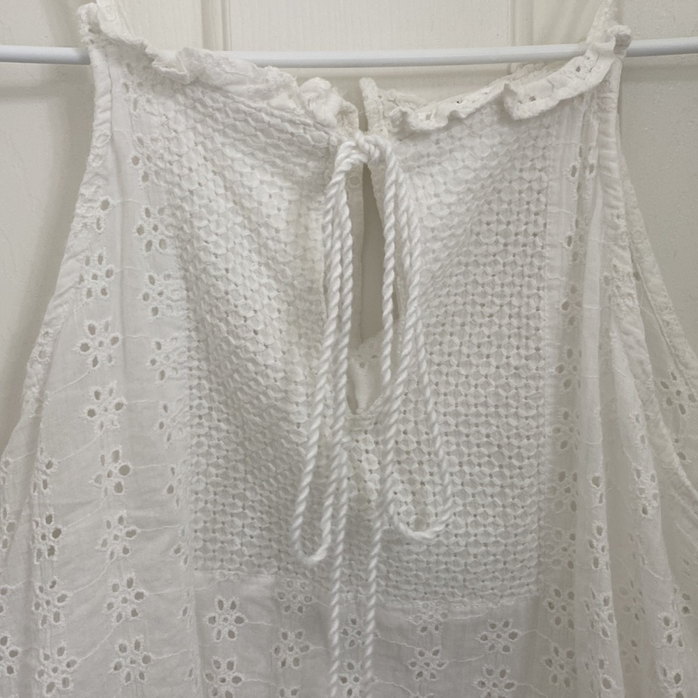 White Spring Top - Picture 4 of 5